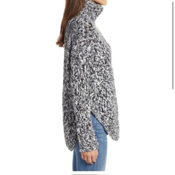 Nordstrom Treasure & Bond Turtleneck Sweater Tunic in Black Combo - Picture 2 of 13